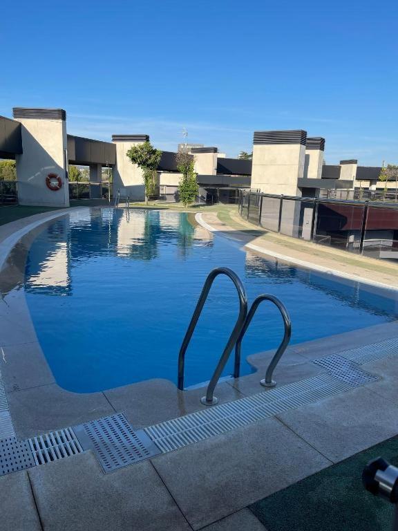 Ferienwohnung Tecnocordoba II Aparcamiento Privado Gratuito Y Piscina Exterior foto