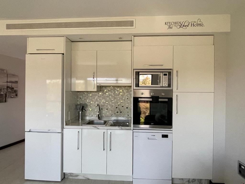 Ferienwohnung Tecnocordoba II Aparcamiento Privado Gratuito Y Piscina Exterior foto